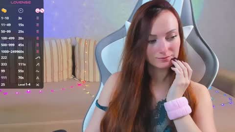Snapshot of flamystar chatting on February 2, 11:53 pm Yana online show from February 2, 11:53 pm