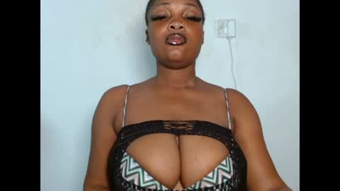 flasher_bigboobs online show from May 20, 2:08 am