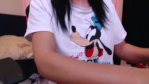 flirtdeea online show from April 12, 3:59 pm