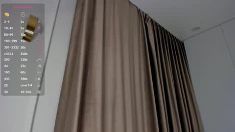 Emely  online show from November 9, 2:40 am