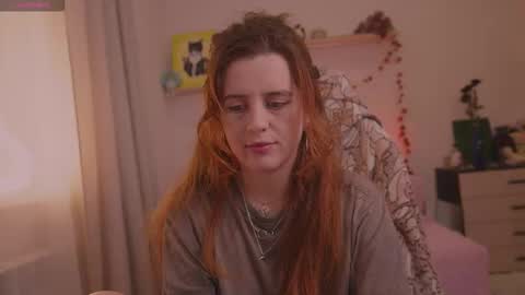 Eliza online show from November 28, 1:36 pm