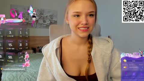 Mona online show from April 8, 1:41 am