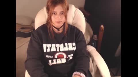 flor3citarockera online show from March 17, 3:38 pm