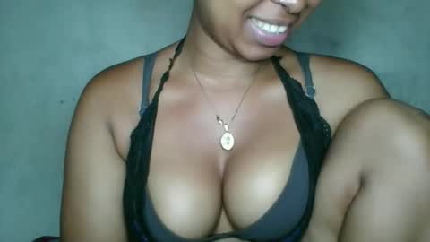 florencia011 online show from October 24, 7:43 pm