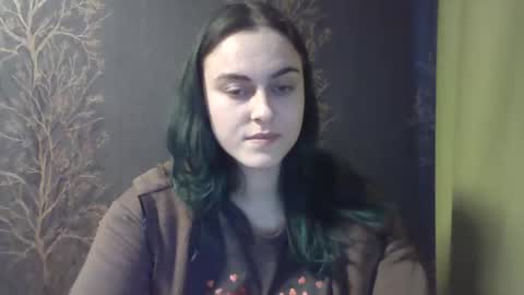 Snapshot of flower_bluee chatting on February 13, 2:31 pm Ambika 3 online show from February 13, 2:31 pm
