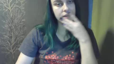 Snapshot of flower_bluee chatting on February 15, 1:27 pm Ambika 3 online show from February 15, 1:27 pm