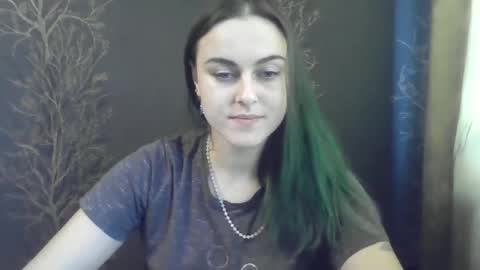 Snapshot of flower_bluee chatting on January 16, 10:53 am Ambika 3 online show from January 16, 10:53 am