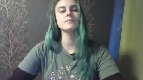 Snapshot of flower_bluee chatting on October 12, 12:40 pm Ambika 3 online show from October 12, 12:40 pm