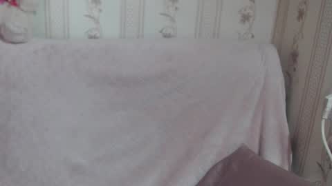 say meow and send tip  online show from February 1, 12:04 pm