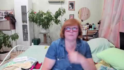 Flowerlower online show from October 30, 3:57 pm