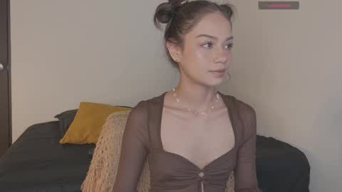 forbidden candy  online show from October 20, 12:35 am