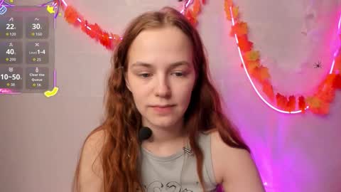 Snapshot of fox_lisaaa chatting on October 17, 8:23 pm Lisa online show from October 17, 8:23 pm