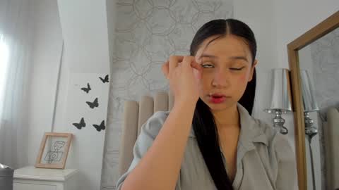 Snapshot of foxy200__ chatting on January 31, 7:51 pm Foxy online show from January 31, 7:51 pm