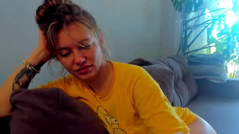 Foxy online show from June 5, 1:20 am