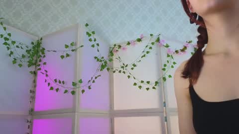 foxysecret_ online show from February 5, 8:25 pm