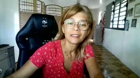 francelune online show from March 2, 1:07 pm