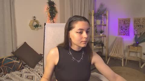 Francesca online show from April 4, 7:29 am