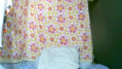 francilla online show from September 30, 3:50 pm