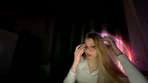 franny_fresh online show from March 4, 4:02 pm