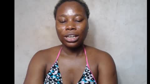 frekkymorelle online show from November 10, 7:47 am