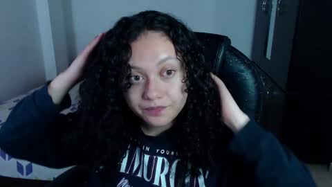 Snapshot of freud_x_louise1 chatting on January 14, 4:36 am Louise online show from January 14, 4:36 am