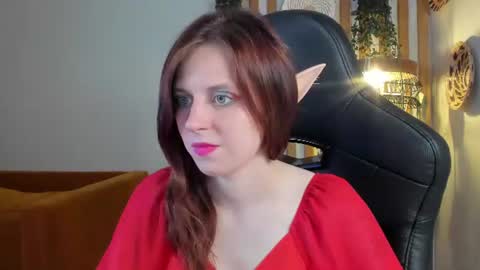 FreyaVeys online show from June 13, 6:44 am