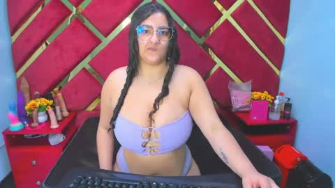 freyja_naugthy online show from April 9, 12:54 pm