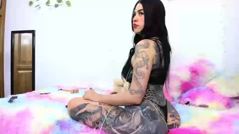 Snapshot of freyja_rouse chatting on September 13, 1:35 am Freyja Rouse online show from September 13, 1:35 am