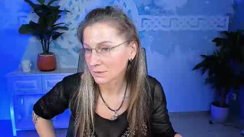 Frida Tander online show from September 21, 3:10 pm