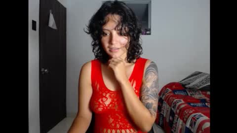 frikisa online show from February 11, 1:31 am