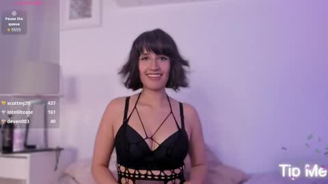 Francesca online show from May 22, 6:33 am