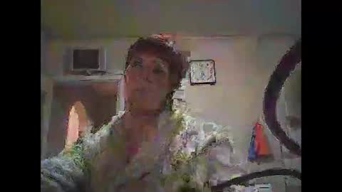 Fruittellalove online show from February 8, 3:27 pm