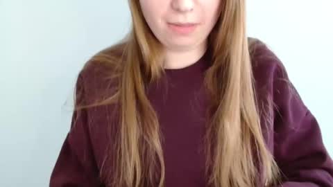 Emma online show from April 2, 1:41 pm