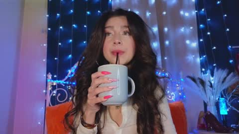 Tiffany online show from February 1, 10:13 pm