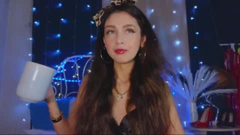 Tiffany online show from January 19, 10:17 pm