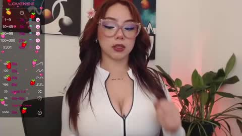    online show from March 8, 10:13 pm