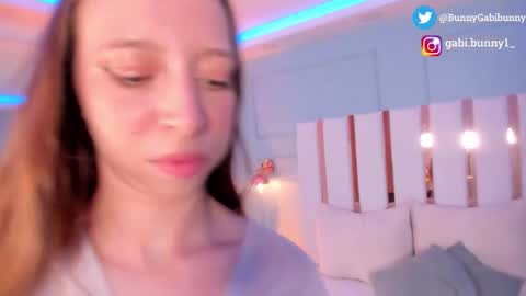 Gabi  online show from December 4, 5:57 pm