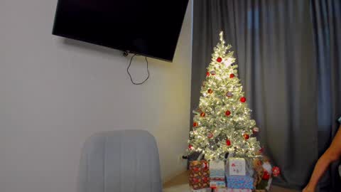 gabri_baby online show from December 28, 10:03 am