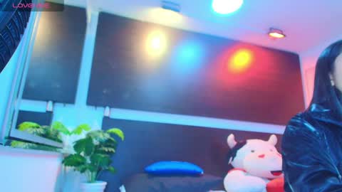 Gabby  online show from April 27, 12:24 pm