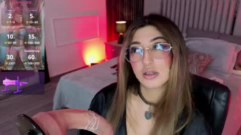 Gabriela Kassi online show from May 17, 11:20 am