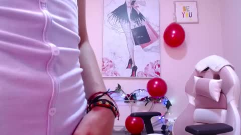 ..          .. online show from November 14, 7:03 pm