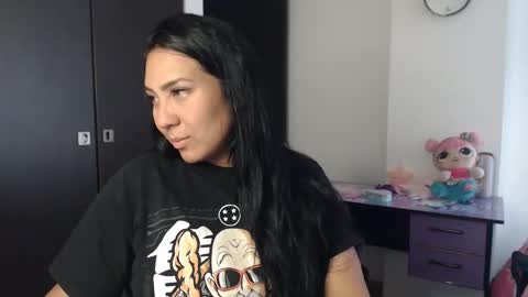 Snapshot of gaby_bluexx chatting on October 20, 6:11 pm Gaby Blue online show from October 20, 6:11 pm