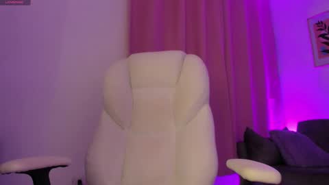 gaby online show from March 17, 1:26 pm