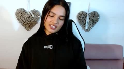 My name is Gabriela.. nice to meet you thumbs up please its very important to me online show from March 10, 3:21 am