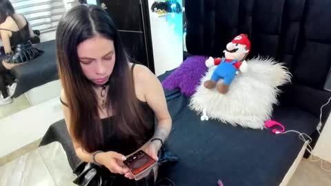 Gabby online show from February 3, 4:04 am