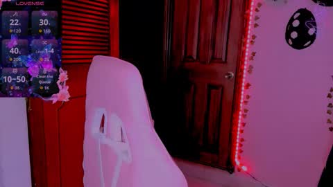 gabyye capprins online show from September 9, 8:30 pm