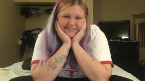 Eryn online show from December 5, 4:55 pm