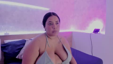 geminis muentes online show from December 11, 3:56 am