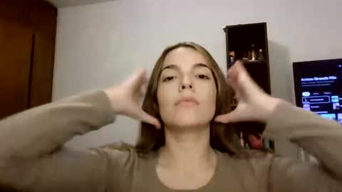 Gemma online show from July 13, 1:23 pm