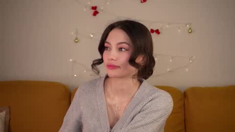 georgiamorandi online show from December 17, 11:14 am